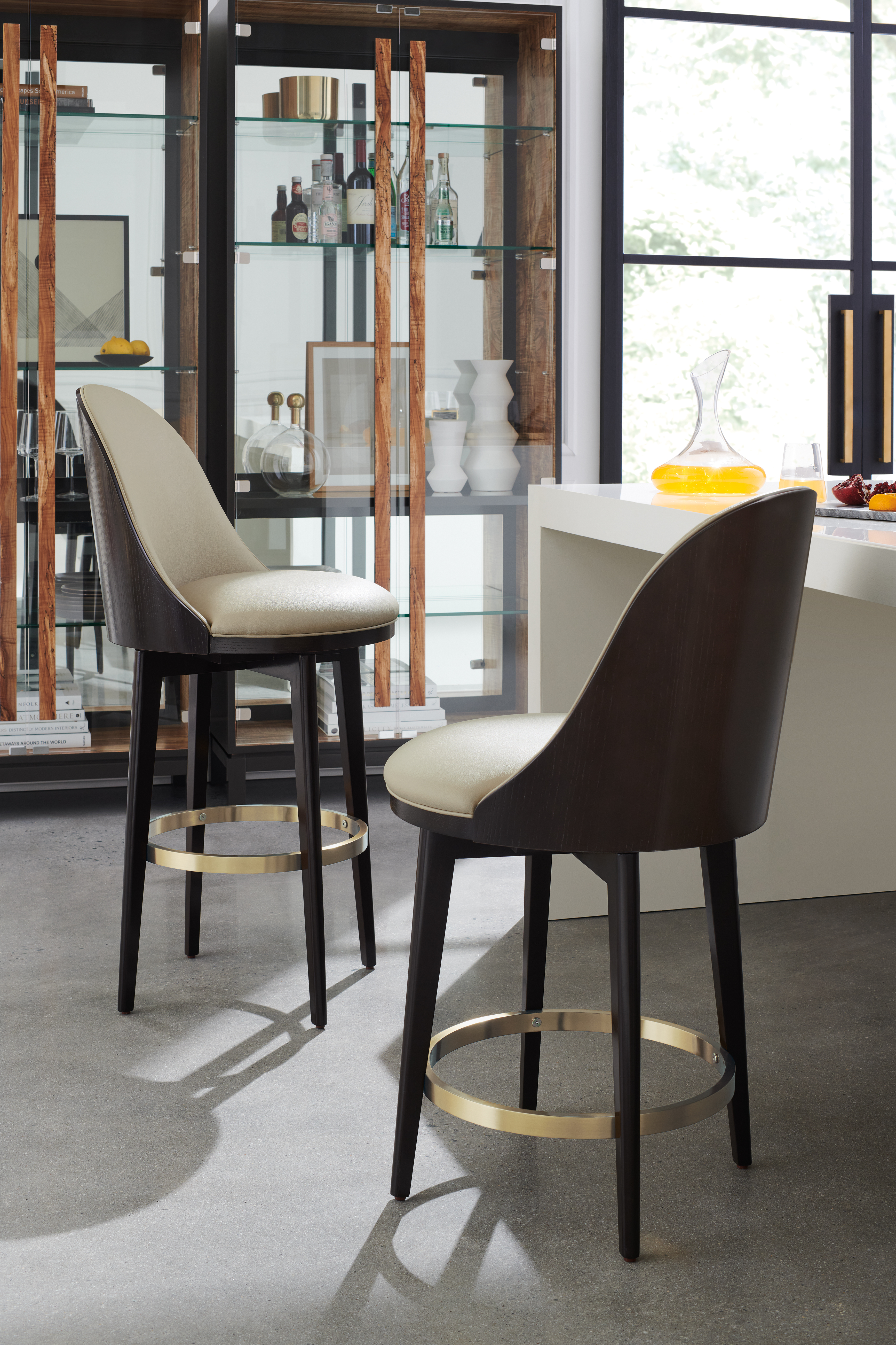 caracole bar stools