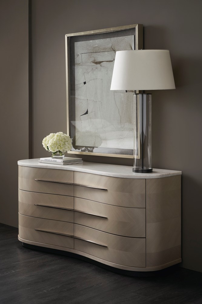 Roam Dresser