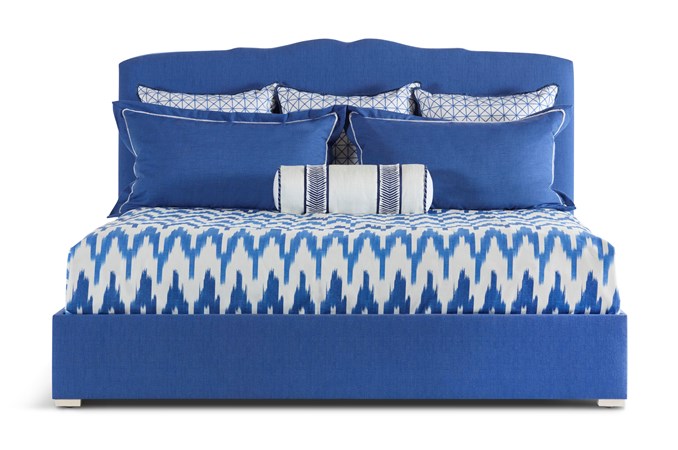 Arles King Platform Bed