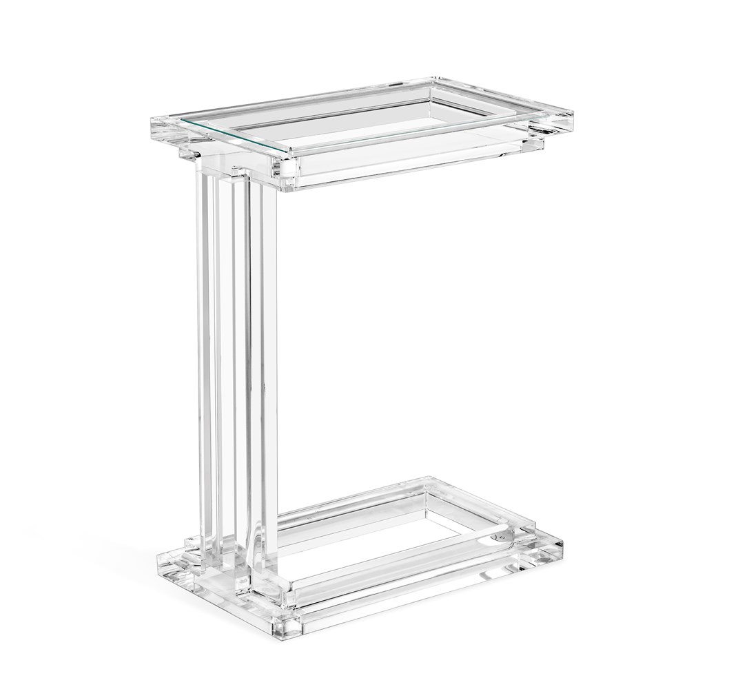 Elle Hugging Table
