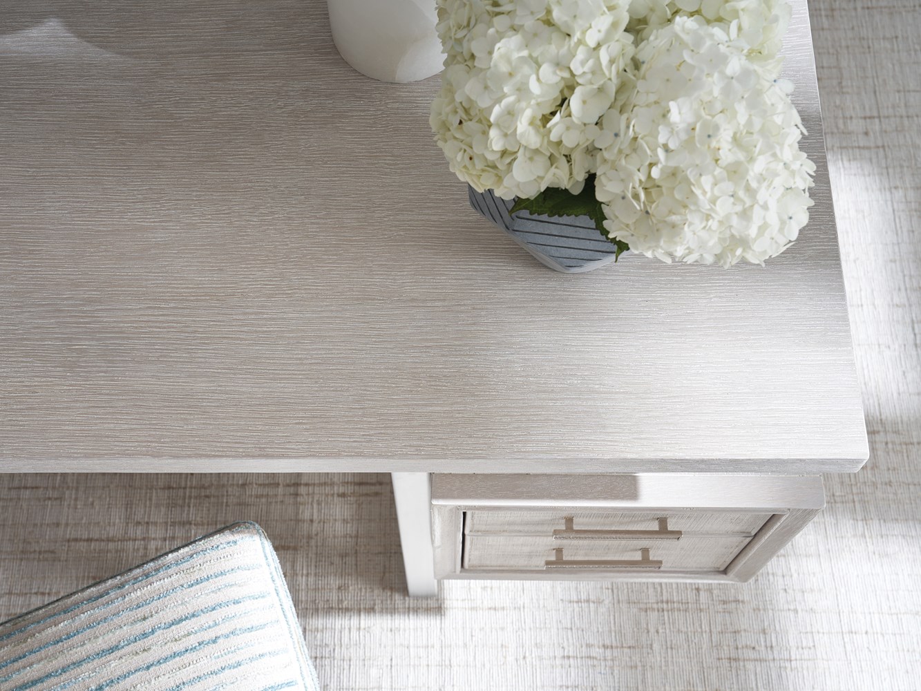 Elan Writing Desk