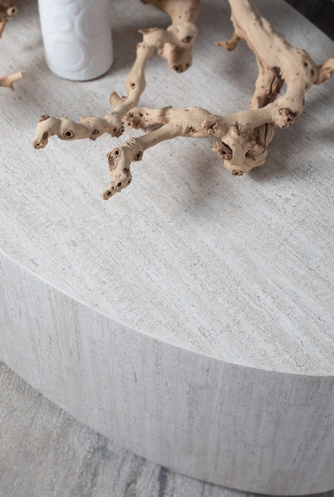 Cassio Oval Cocktail Table