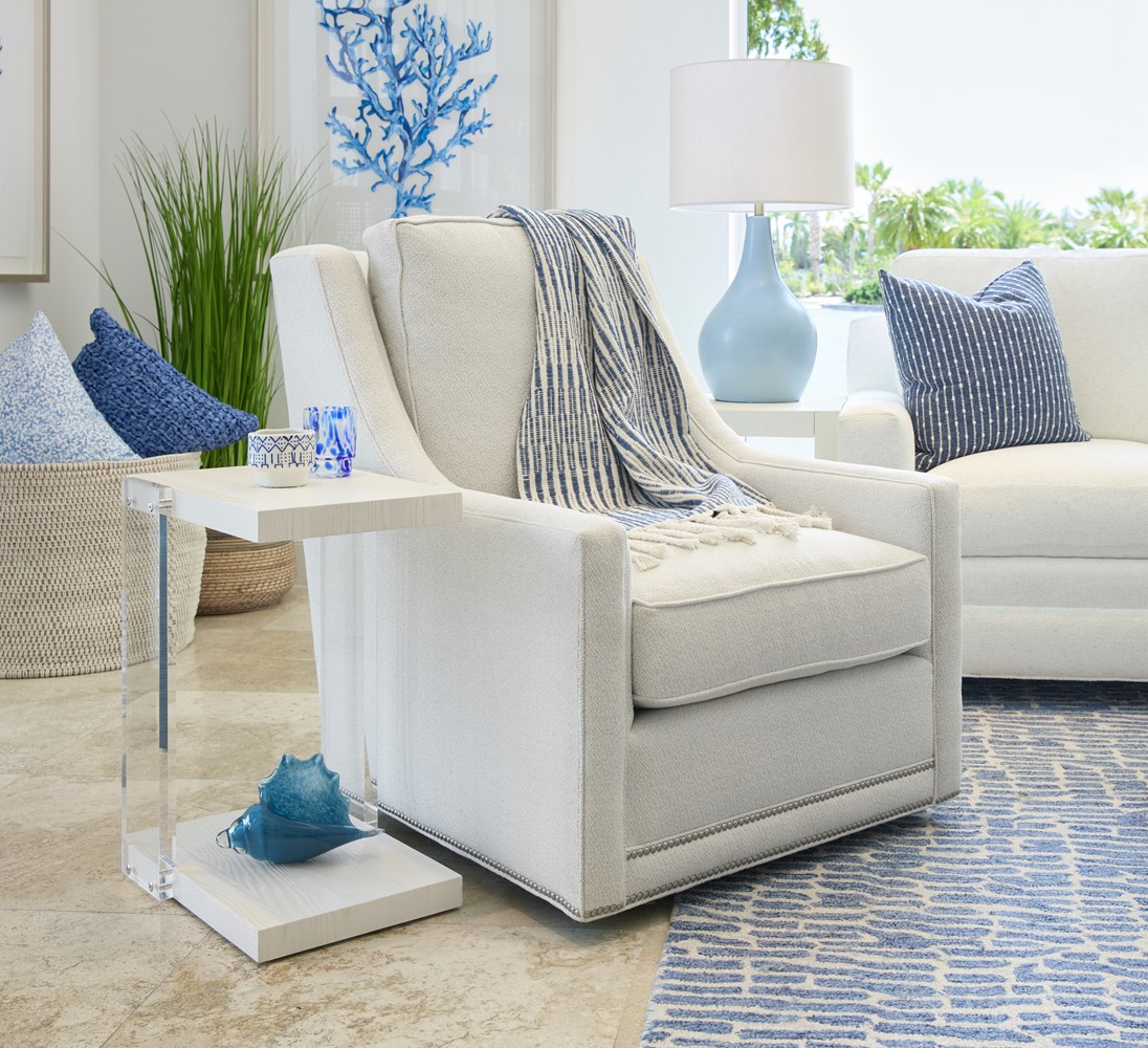 Larsen II Swivel Chair