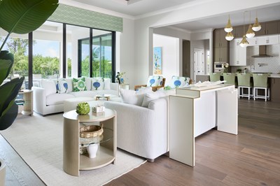 alt model interior photo