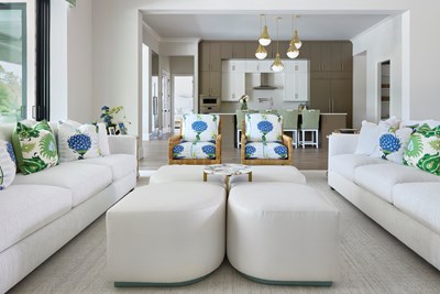 alt model interior photo