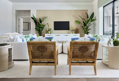 alt model interior photo