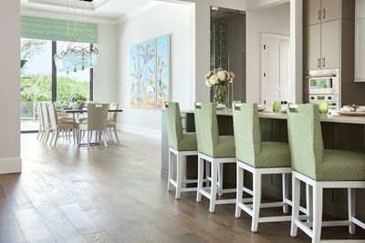 alt model interior photo