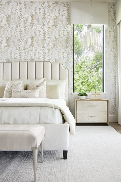 alt model interior photo