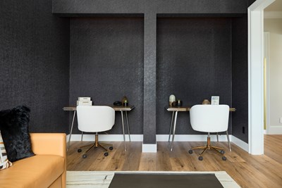 alt model interior photo