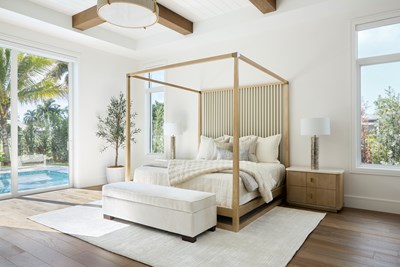 alt model interior photo