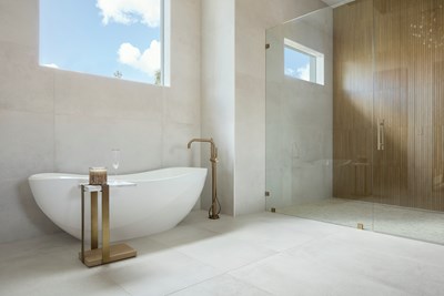 alt model interior photo