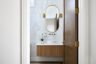 alt model interior photo