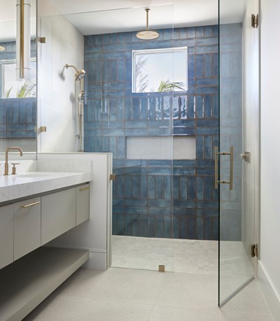 alt model interior photo