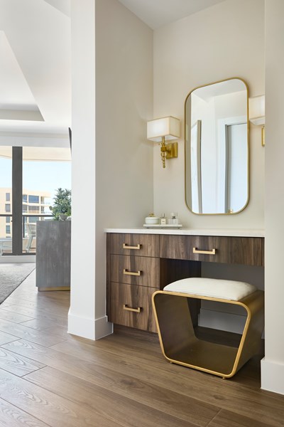 alt residential interior photo