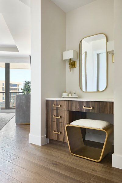 alt residential interior photo