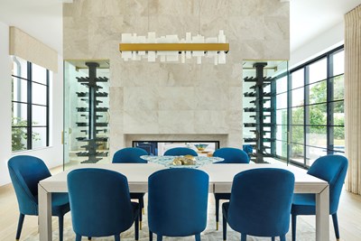 alt model interior photo