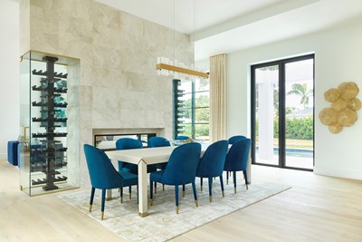 alt model interior photo