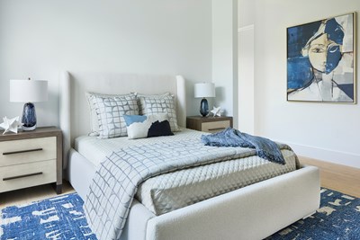 alt model interior photo