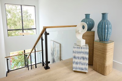 alt model interior photo