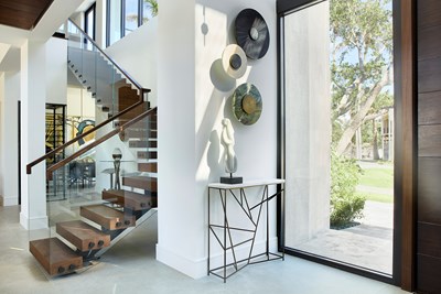 alt model interior photo