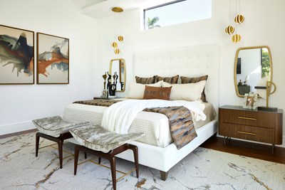 alt model interior photo