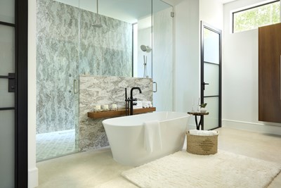 alt model interior photo