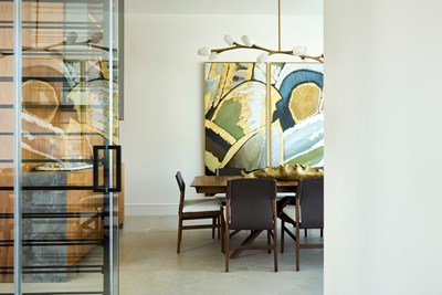 alt model interior photo