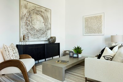 alt model interior photo