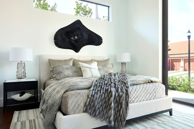 alt model interior photo