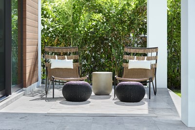 alt model interior photo