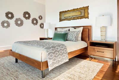 alt model interior photo